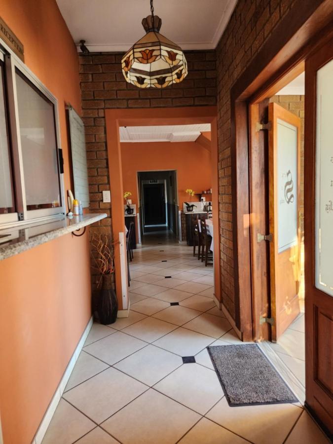 Southy Inn By The Lake Benoni Esterno foto